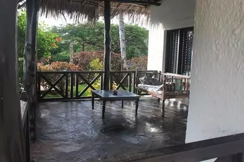 هتل Ahg Dorado Cottage