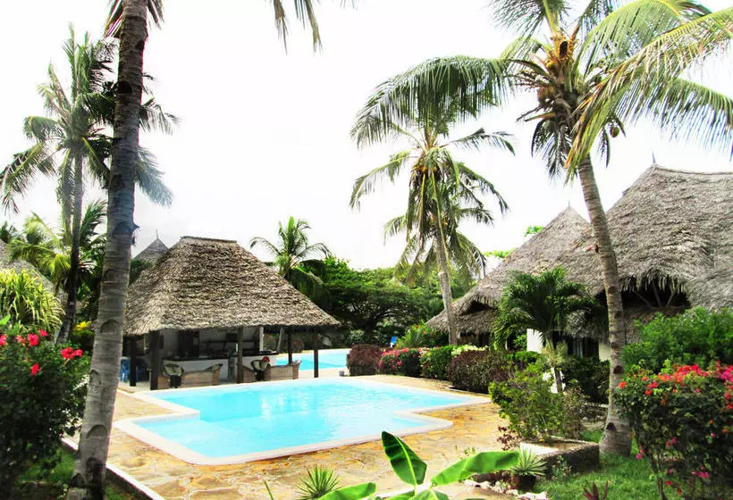 هتل Ahg Dorado Cottage