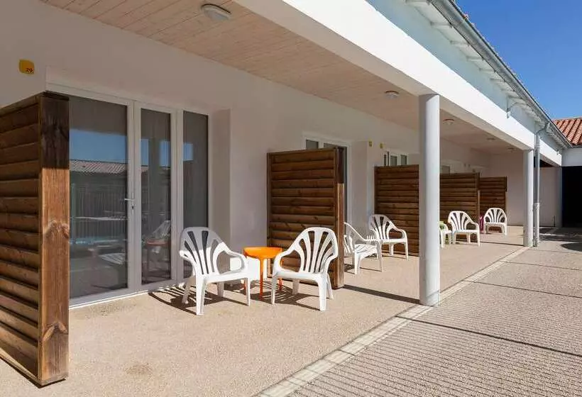 هتل The Originals Résidence, Hôtel De Ré