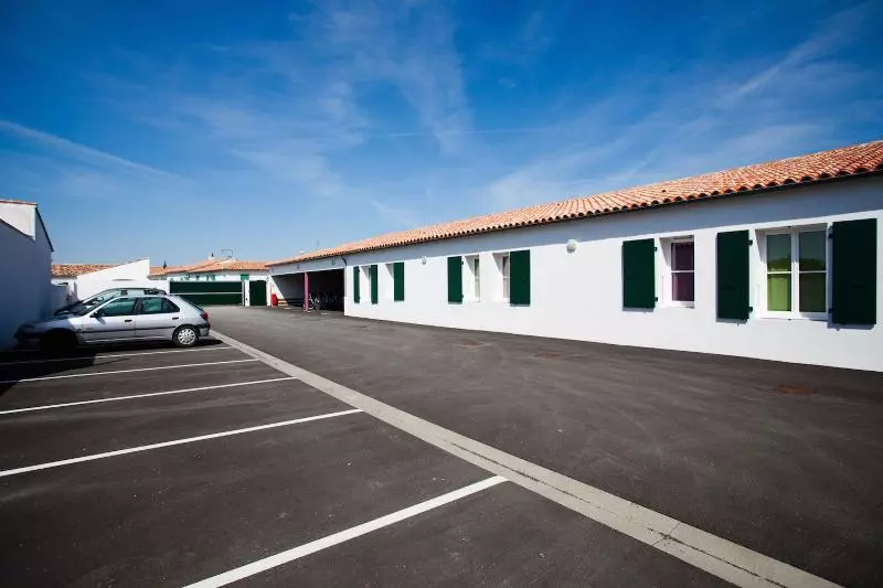 هتل The Originals Résidence, Hôtel De Ré