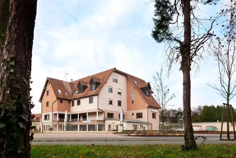 Отель Le Verger De Bischwiller