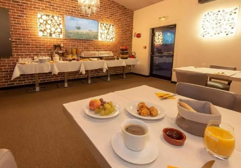 Отель Le Verger De Bischwiller