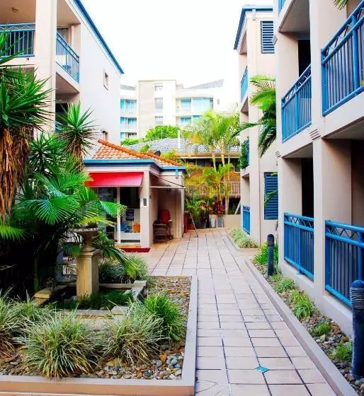 Отель Montego Sands Resort