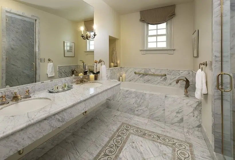 Hotelli The Genevieve