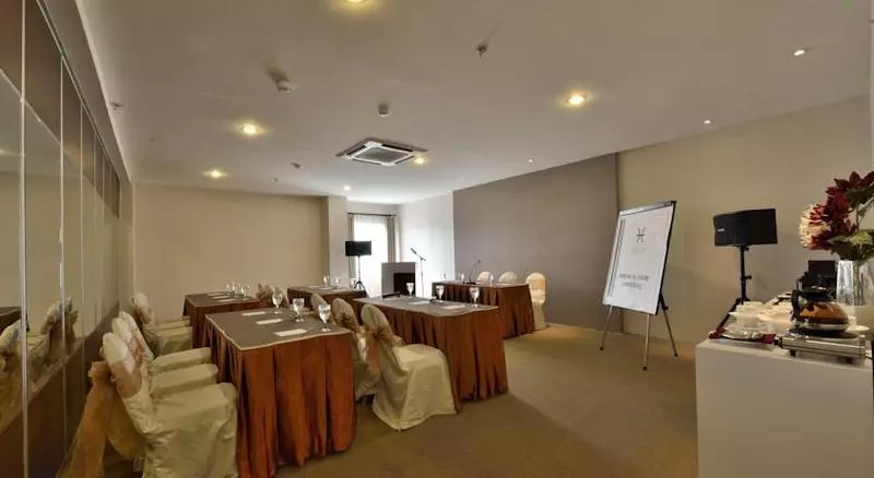 Best Hotel Kedungsari