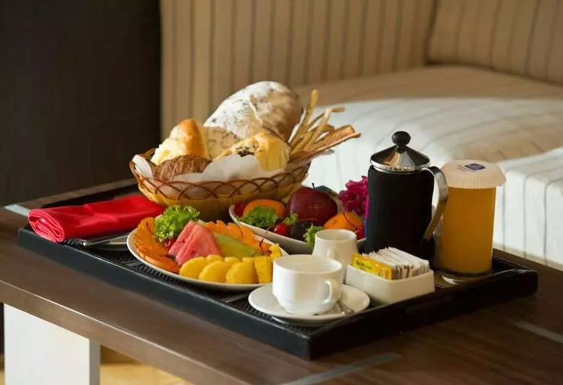 Bw Kemayoran Hotel & Convention Powered By Archipelago