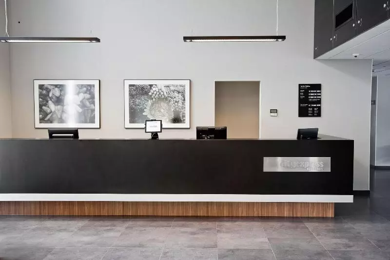 فندق City Express By Marriott Oaxaca