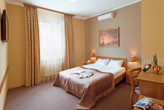 Szálloda Continental Ii