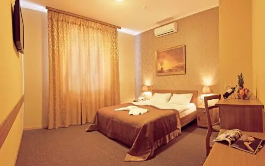 Szálloda Continental Ii