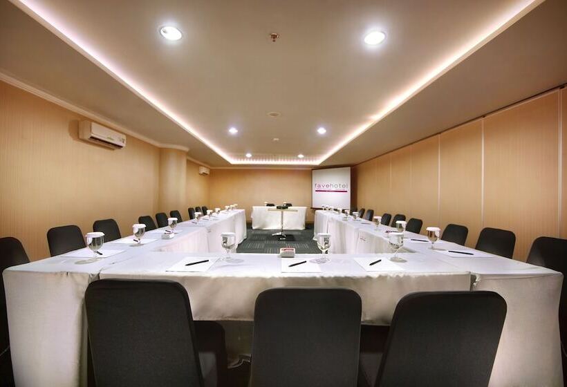 Favehotel Pgc Cililitan