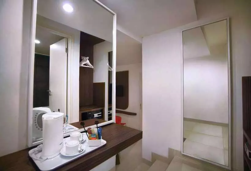 Favehotel Pgc Cililitan