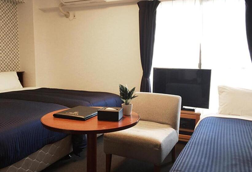 Hotelli Livemax Budget Fuchu