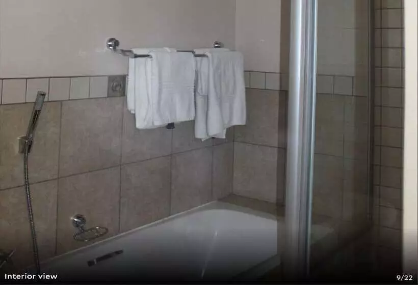 Mapungubwe Hotel Apartments Marshalltown