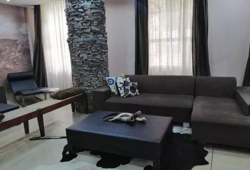 Mapungubwe Hotel Apartments Marshalltown