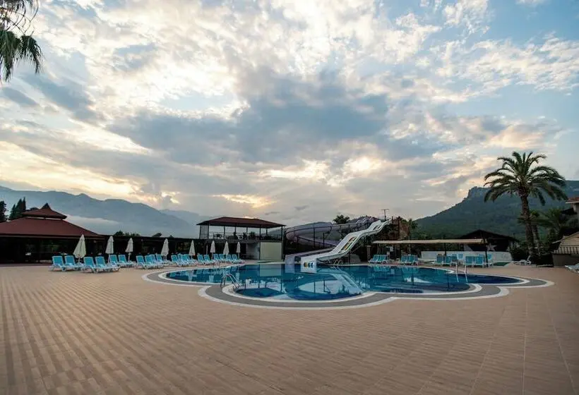 ホテル Miramor Garden Resort Kemer