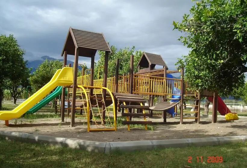 ホテル Miramor Garden Resort Kemer