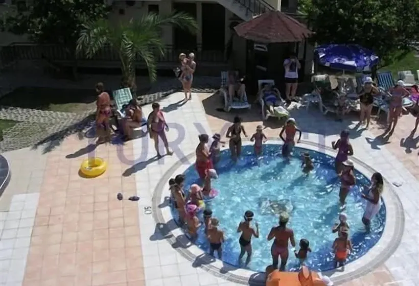 ホテル Miramor Garden Resort Kemer