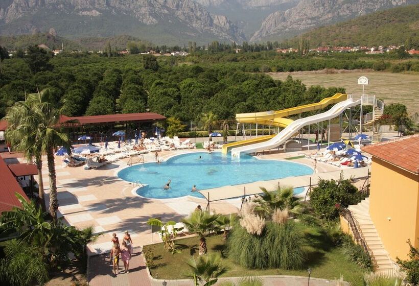 בית מלון כפרי Seker Resort