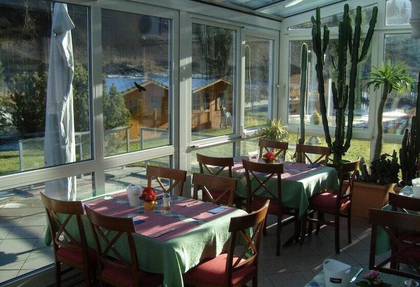 בית מלון כפרי Vista Resort