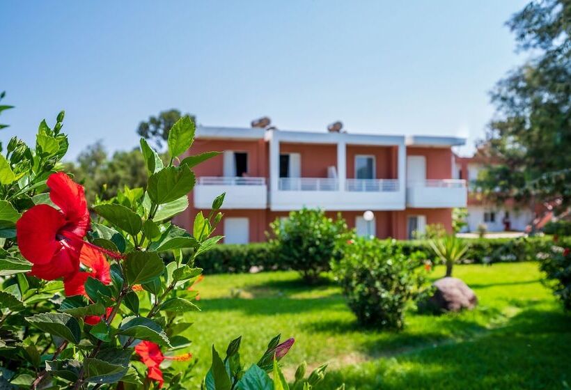 Jonathan Studio Apartments