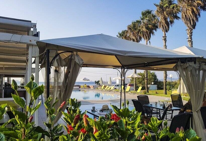 Jonathan Studio Apartments