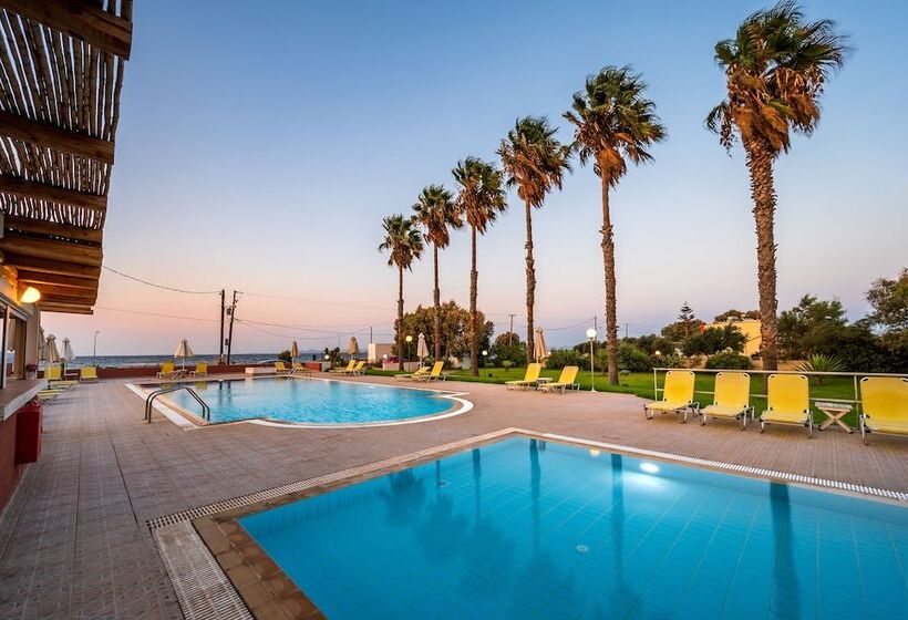 Jonathan Studio Apartments