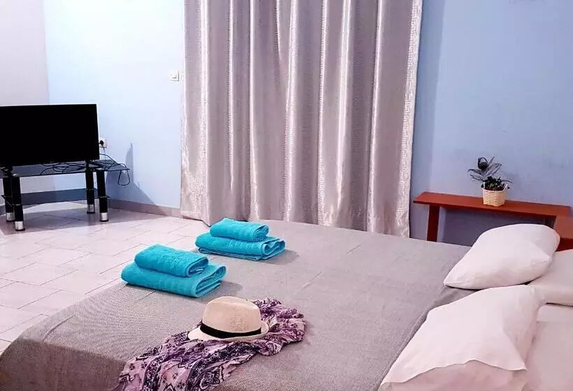 Pyrgos Hotel Apartments