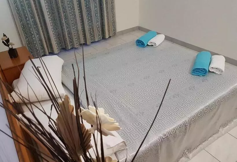 Pyrgos Hotel Apartments