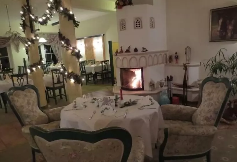 Friesenhof Hotel Restaurant Reitanlage