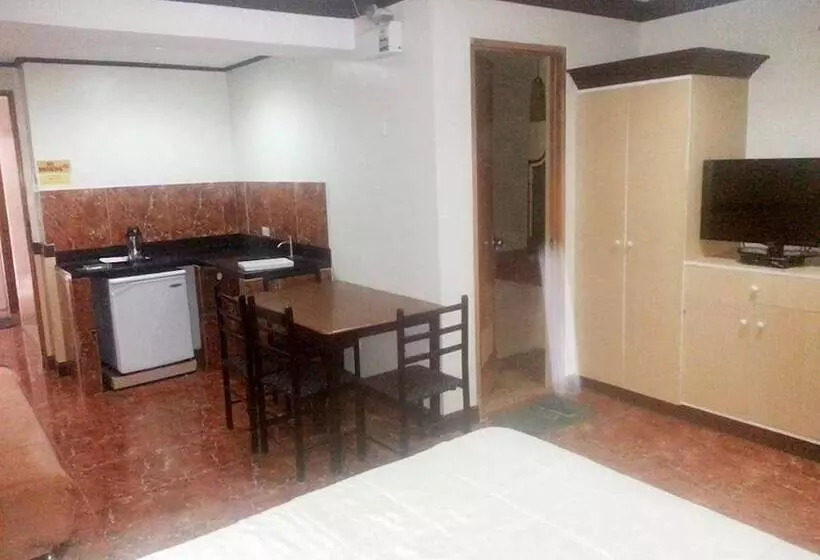 Hotel Ancestors Pension House