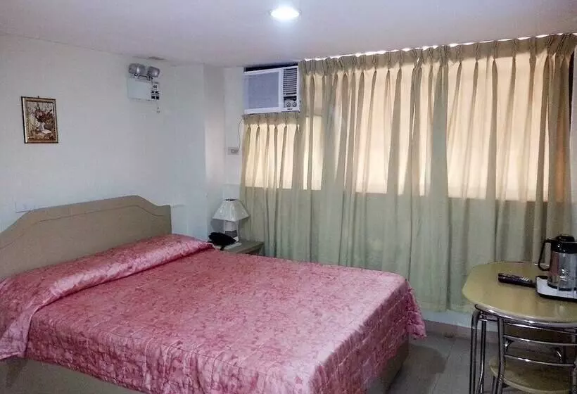 Hotel Ancestors Pension House