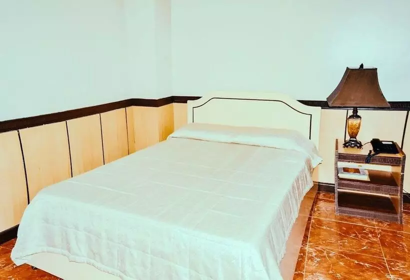 Hotel Ancestors Pension House