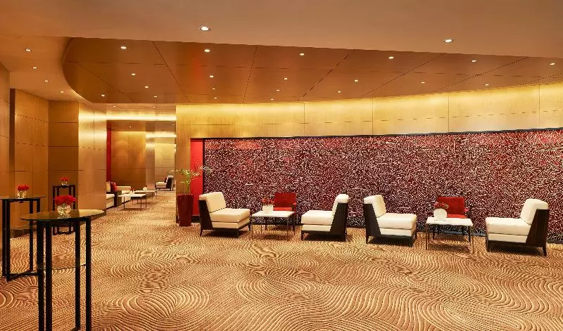 هتل Fairmont Baku Flame Towers