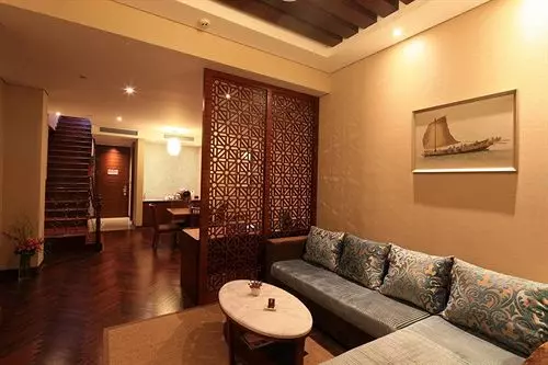 Отель Gluxe Hongqiao