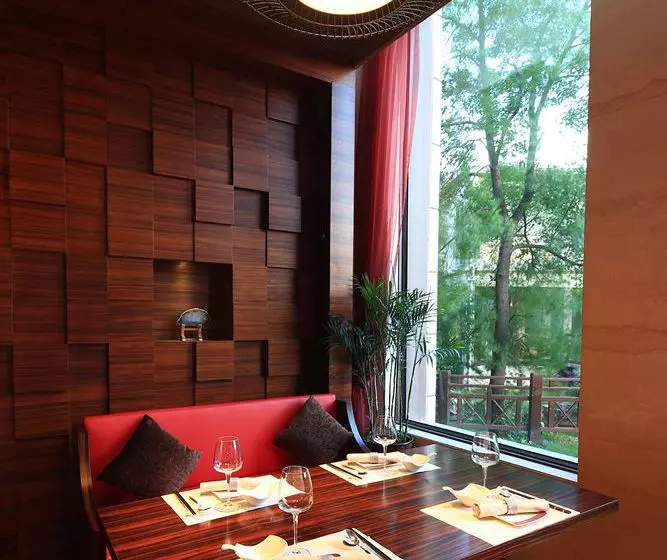 Отель Gluxe Hongqiao