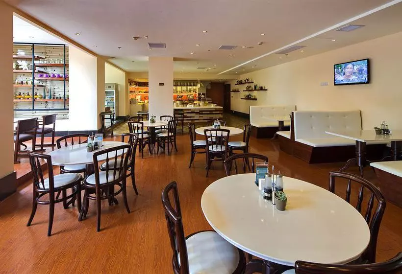 Отель Gluxe Hongqiao