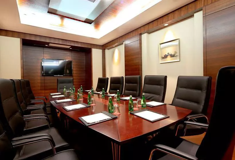 Отель Gluxe Hongqiao