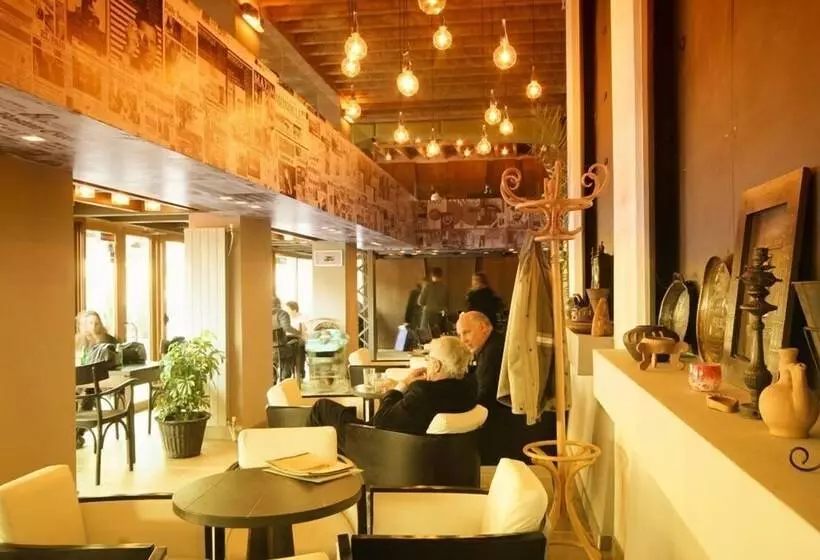 هتل Guesthouse Anja