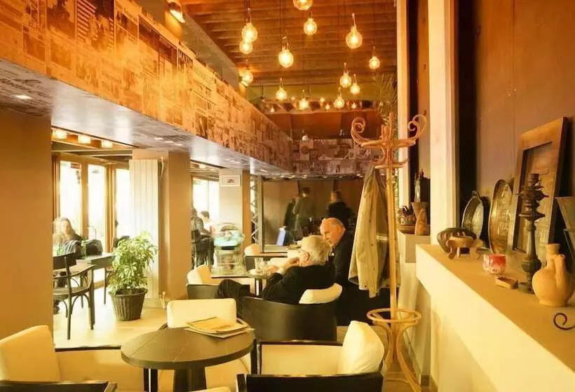 هتل Guesthouse Anja