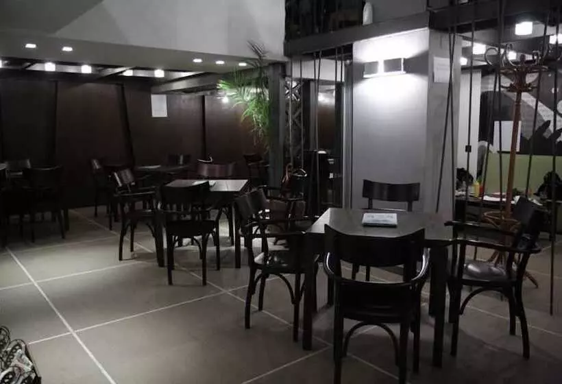 هتل Guesthouse Anja