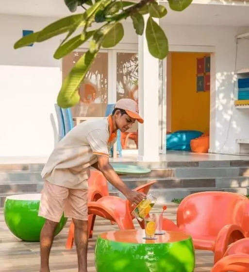 Отель J Negombo