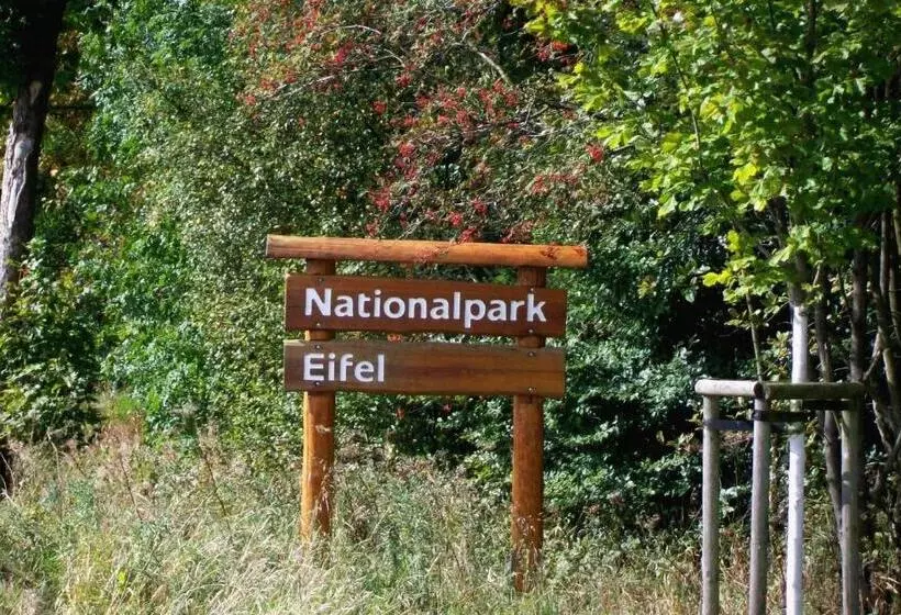 Отель Landhaus Eifelsicht