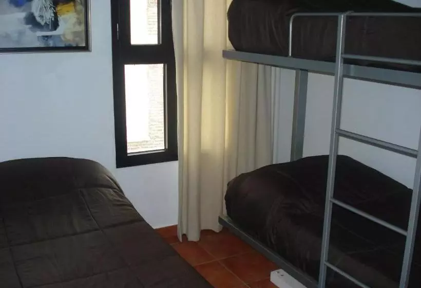 Отель Monte Oiz2