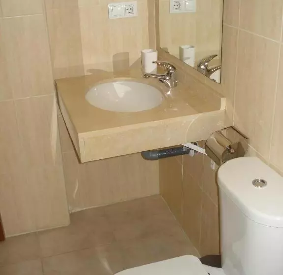 Отель Monte Oiz2