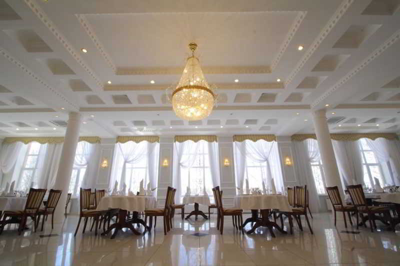 酒店 Roscha Nevest