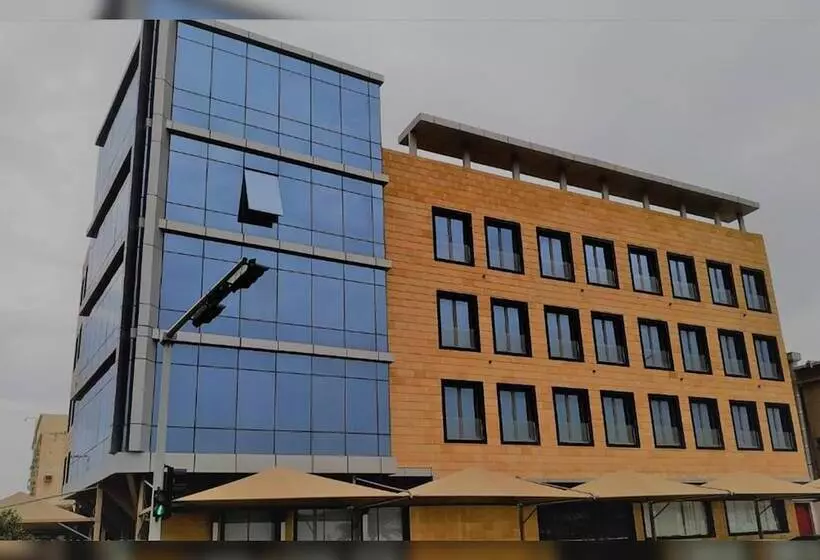 هتل Amwaj Yanbu Residential Units