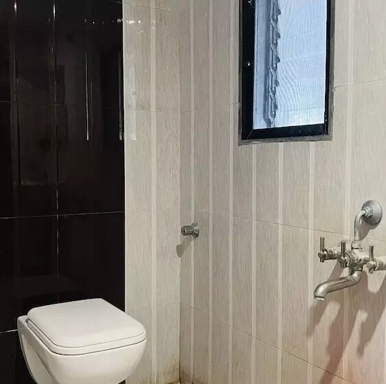 Hotelli Farmhouse Residency