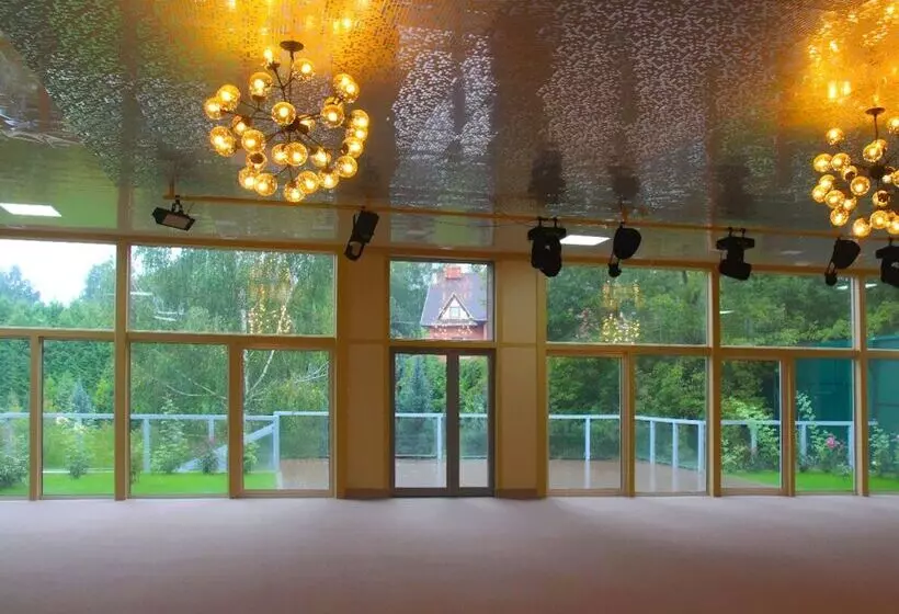 Hotelli Juna Aqua Life