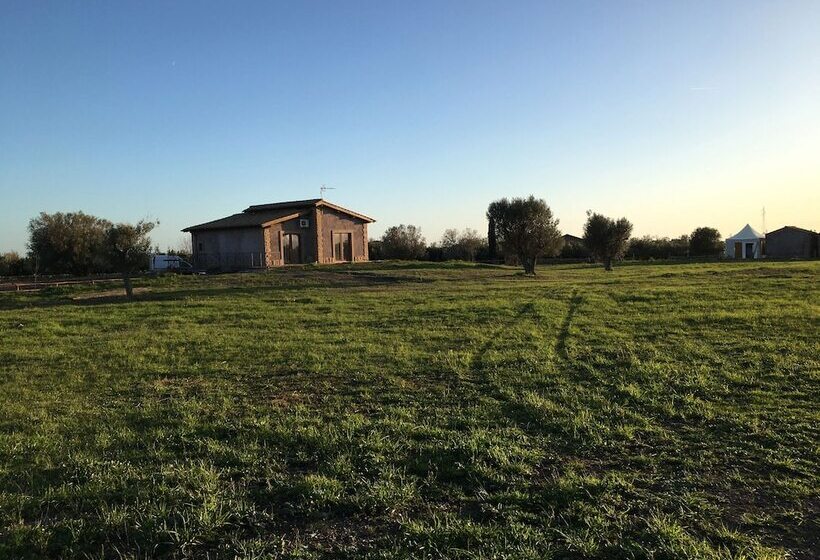 Отель Resort Fonte Vulci