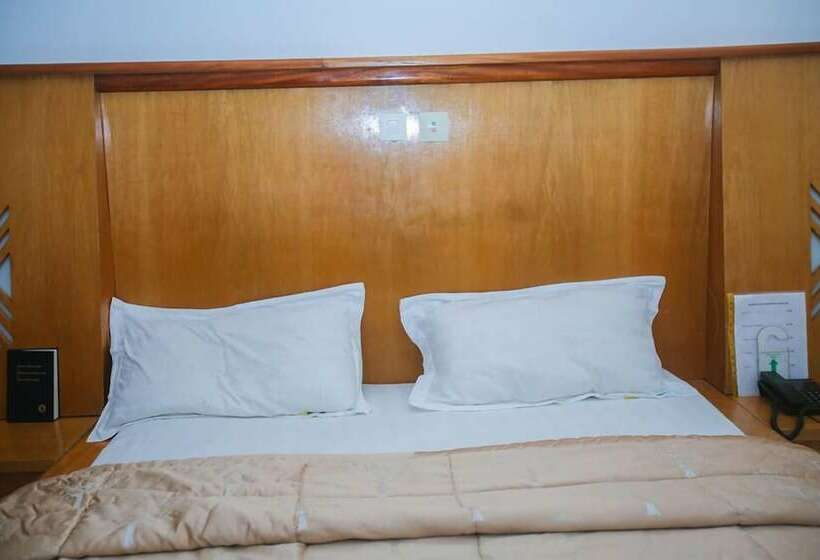 هتل Complexe Hôtelier Akparo